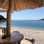 Appartement Oasis In Pjescana Uvala, 2 Min From The Sea