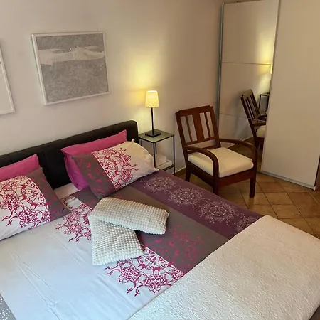 דירה Oasis In Pjescana Uvala, 2 Min From The Sea פולה